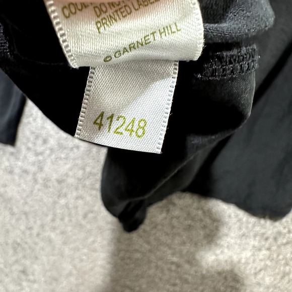 Garnet Hill Blouse Top Women XS Black Long Sleeve Silk Back Scoop Neck - Picture 11 of 12